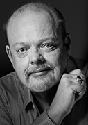 A portrait of photographer Kevin Ames A portrait of photographer Kevin Ames